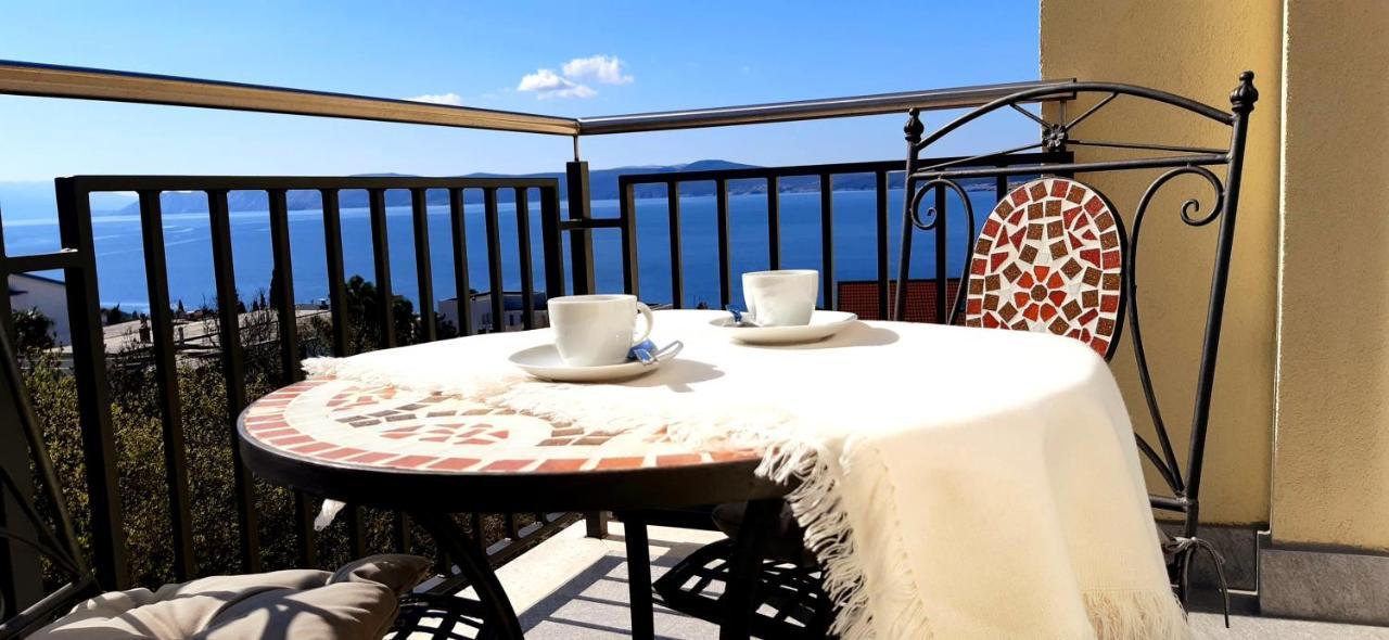 Apartment Port View Crikvenica Extérieur photo